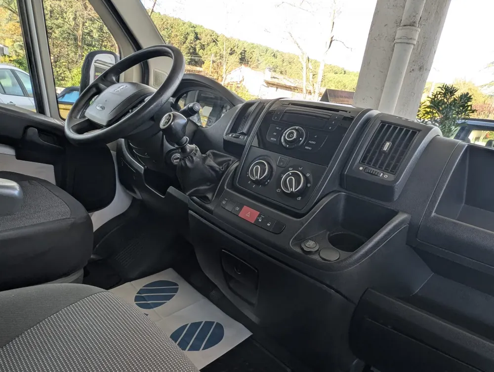 WhatsApp Image 2025-11-25 at 15.35.34 (5)